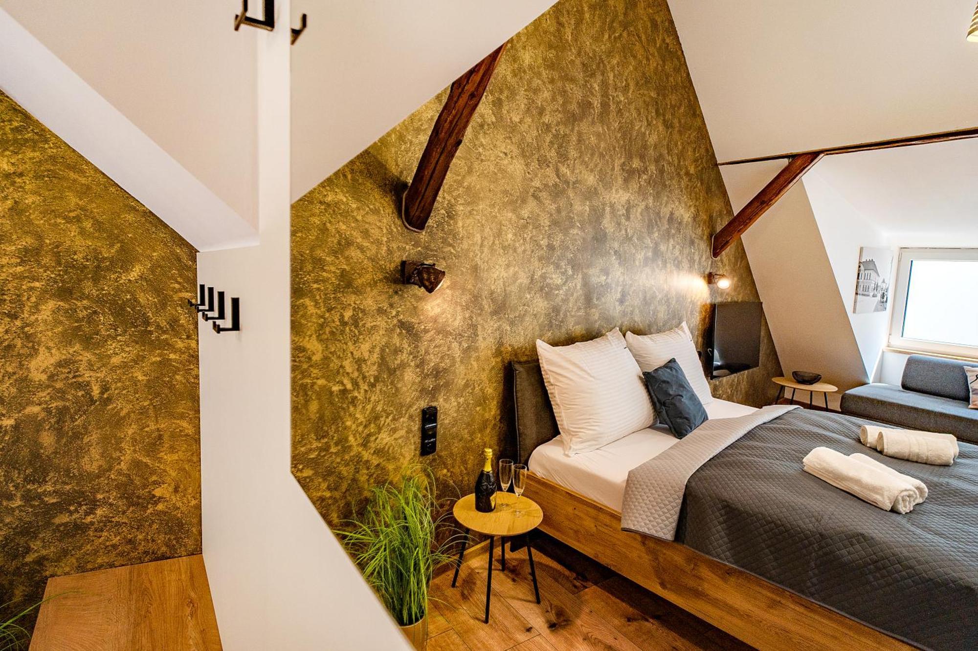 Hotel Smrz Sepekov 外观 照片